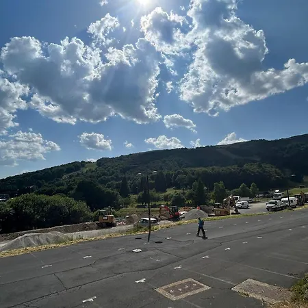 Au Pied Des Pistes Avec Parking - Fr-1-814-114 Appartement