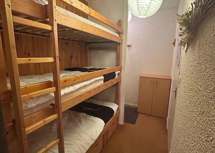 Au Pied Des Pistes Avec Parking - Fr-1-814-114