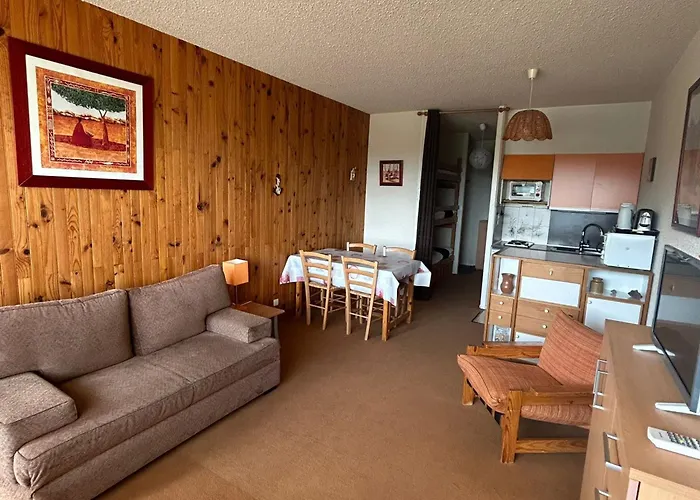 Au Pied Des Pistes Avec Parking - Fr-1-814-114 * Super-Besse