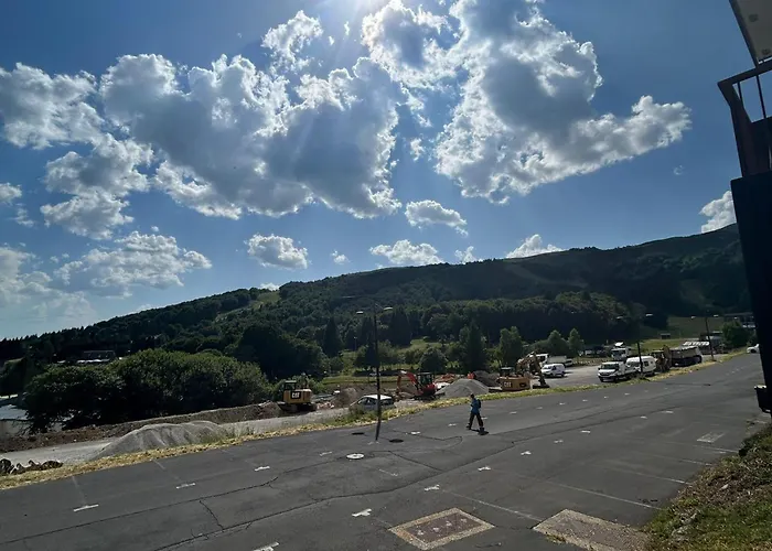 Au Pied Des Pistes Avec Parking - Fr-1-814-114 Appartement